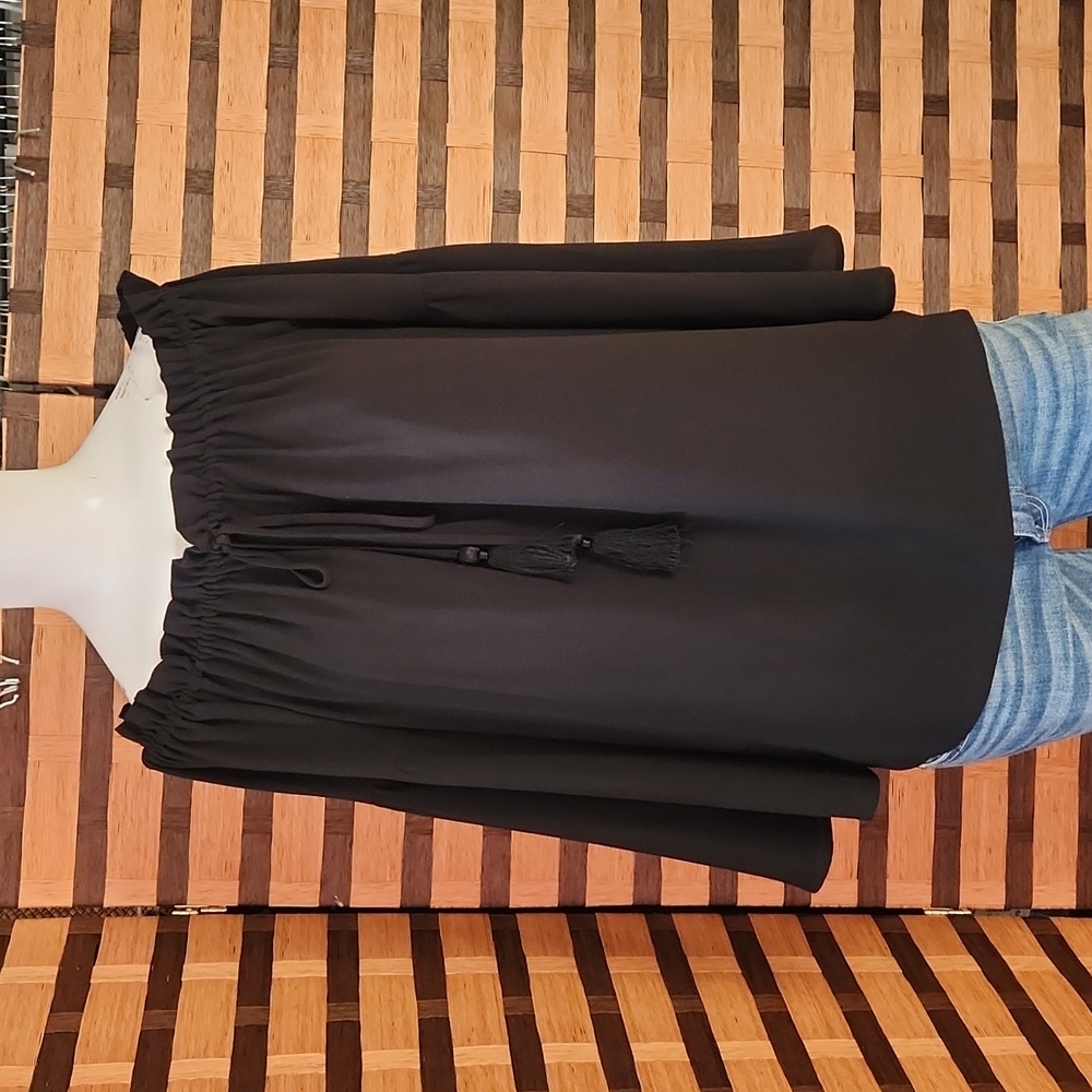 Michael MK off shoulder elastic neck top